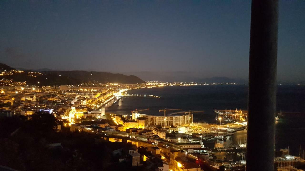 Zevi Home Σαλέρνο Εξωτερικό φωτογραφία
